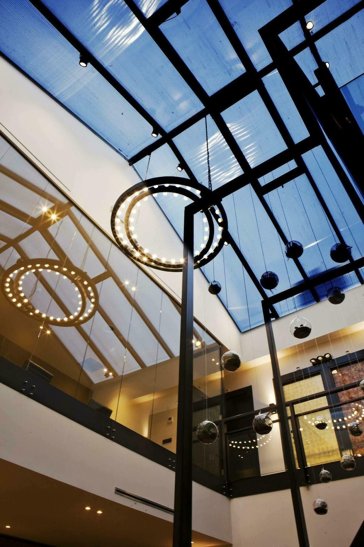 曼索套房酒店 赞丹 外观 照片